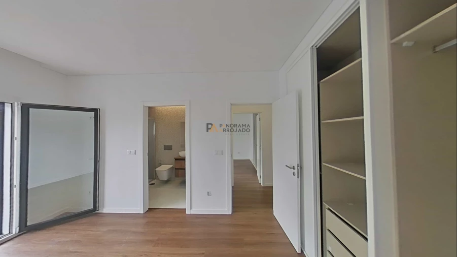 Moradia T4 para Venda em Fernao Ferro Foto 21