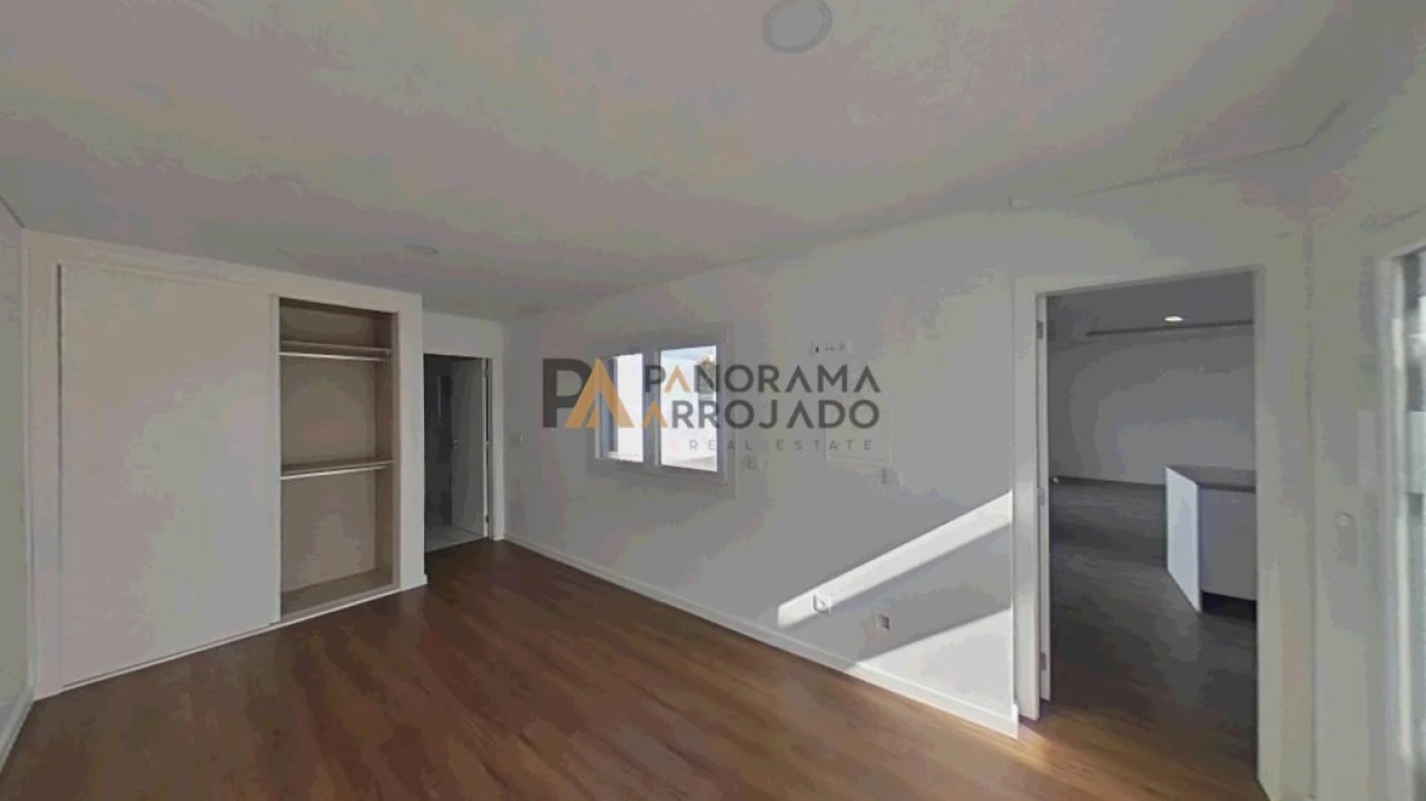 Moradia T4 para Venda em Fernao Ferro Foto 16