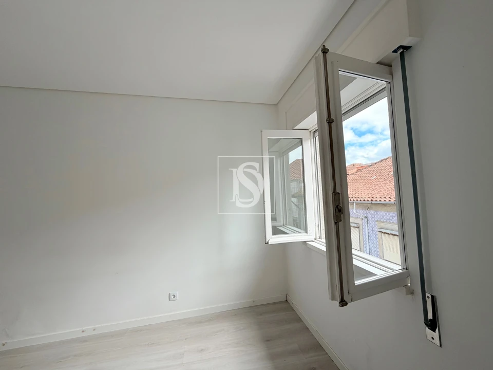 Apartamento T3 para Venda em Santa Maria Maior e Monserrate e Meadela Foto 9