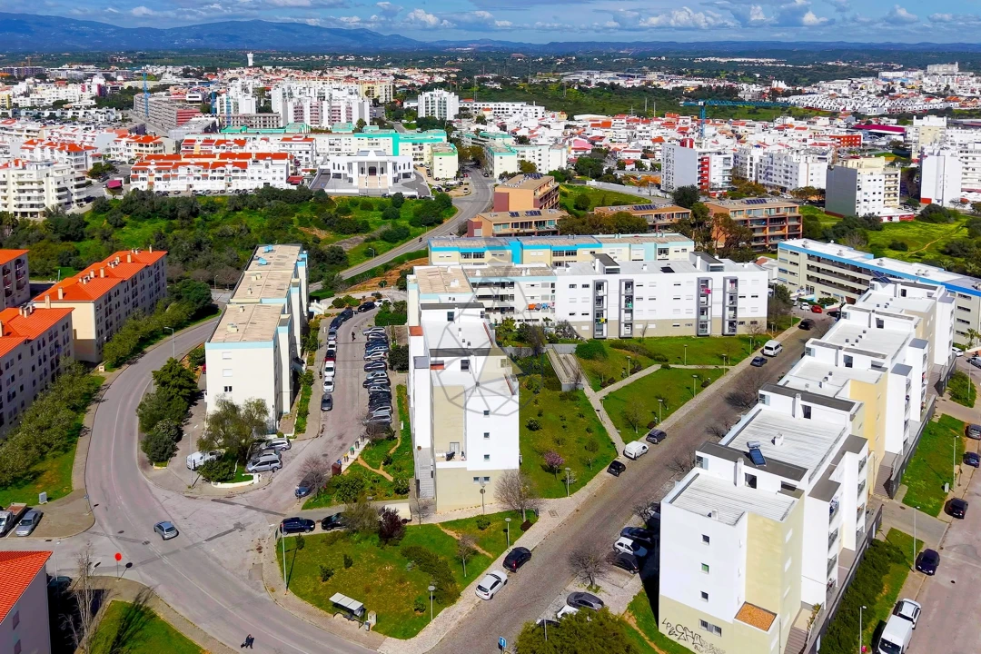 Apartamento T3 para Venda em Portimão Foto 44