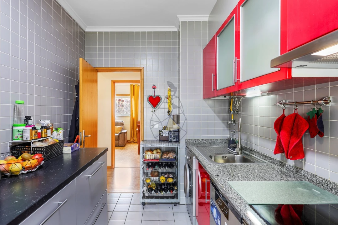 Apartamento T3 para Venda em Portimão Foto 10