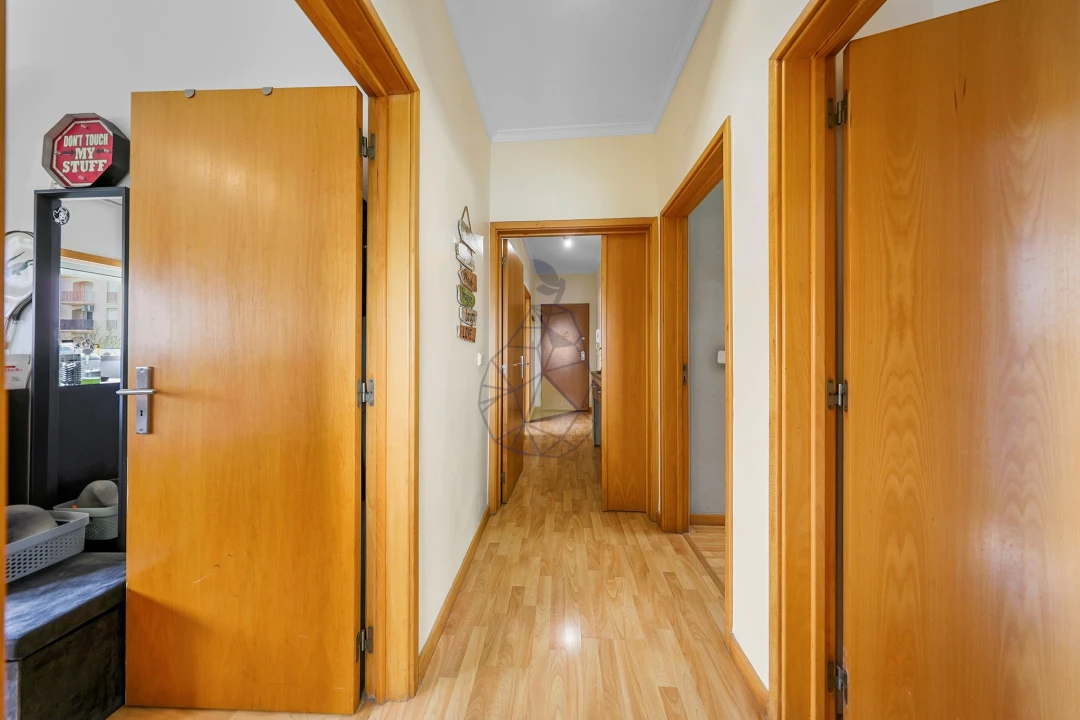 Apartamento T3 para Venda em Portimão Foto 31