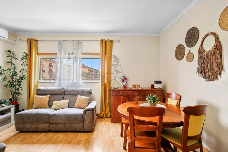 Apartamento T3 para Venda em Portimão Foto 11