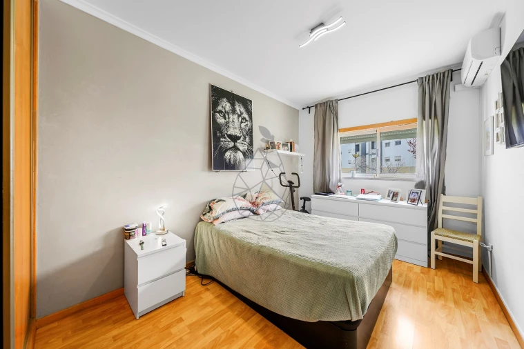 Apartamento T3 para Venda em Portimão Foto 17