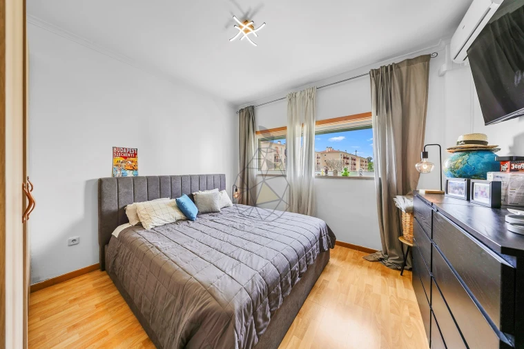 Apartamento T3 para Venda em Portimão Foto 20