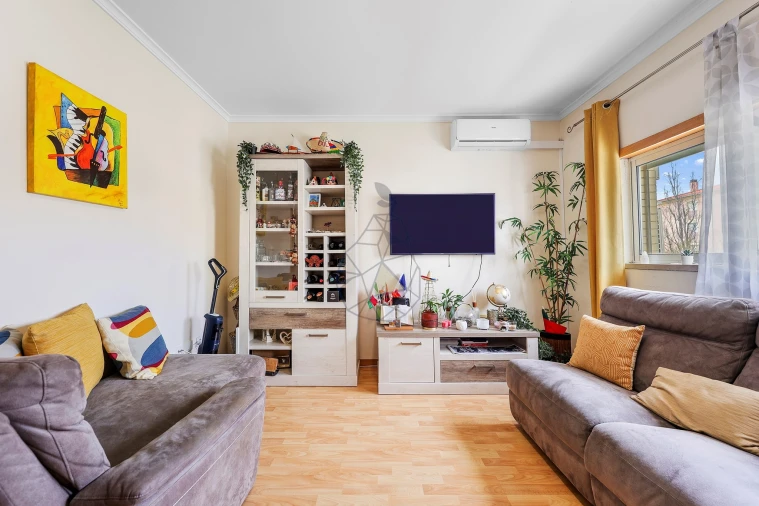 Apartamento T3 para Venda em Portimão Foto 12