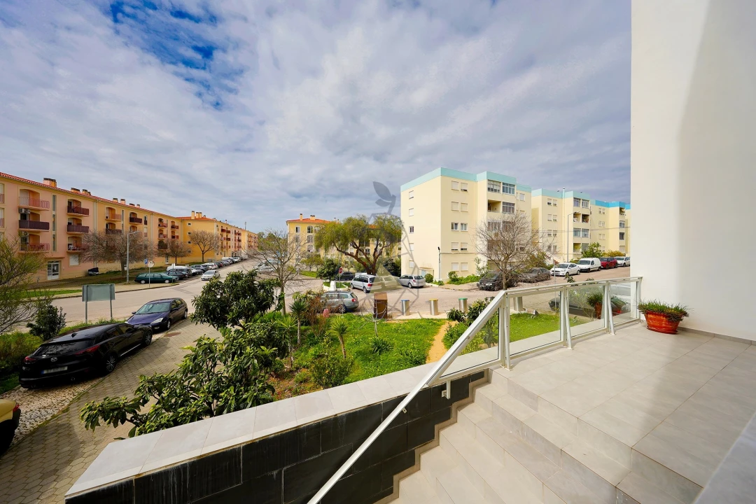Apartamento T3 para Venda em Portimão Foto 35