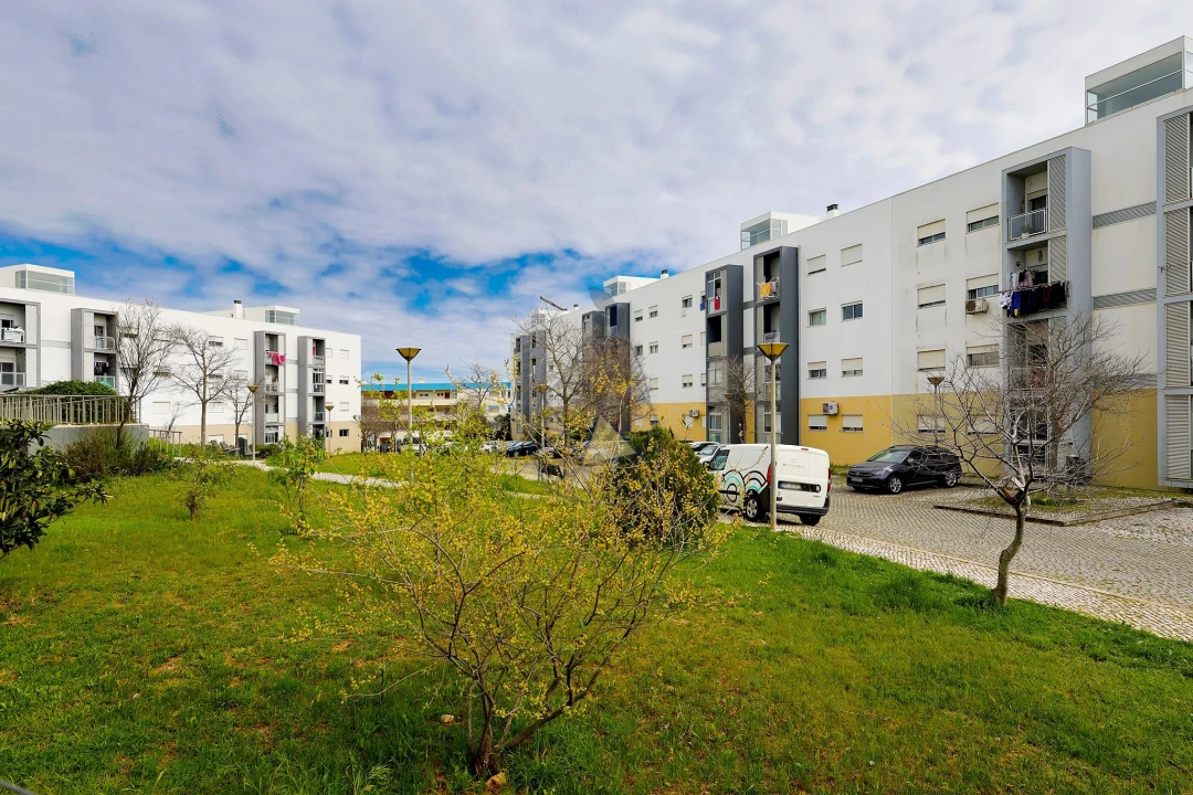 Apartamento T3 para Venda em Portimão Foto 8