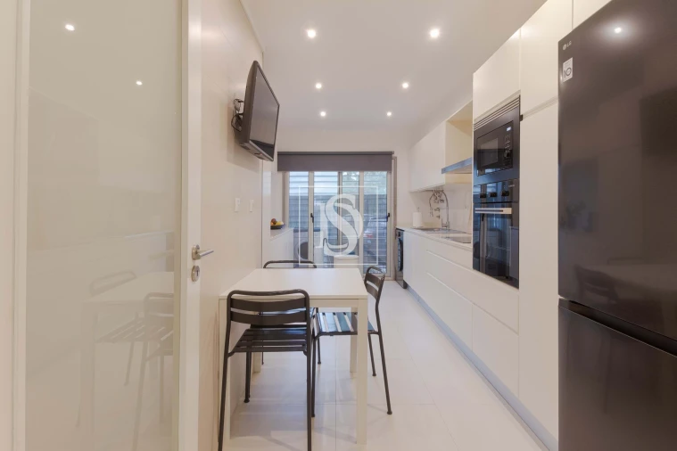 Apartamento T2 para Venda em Santo Antonio da Charneca Foto 5