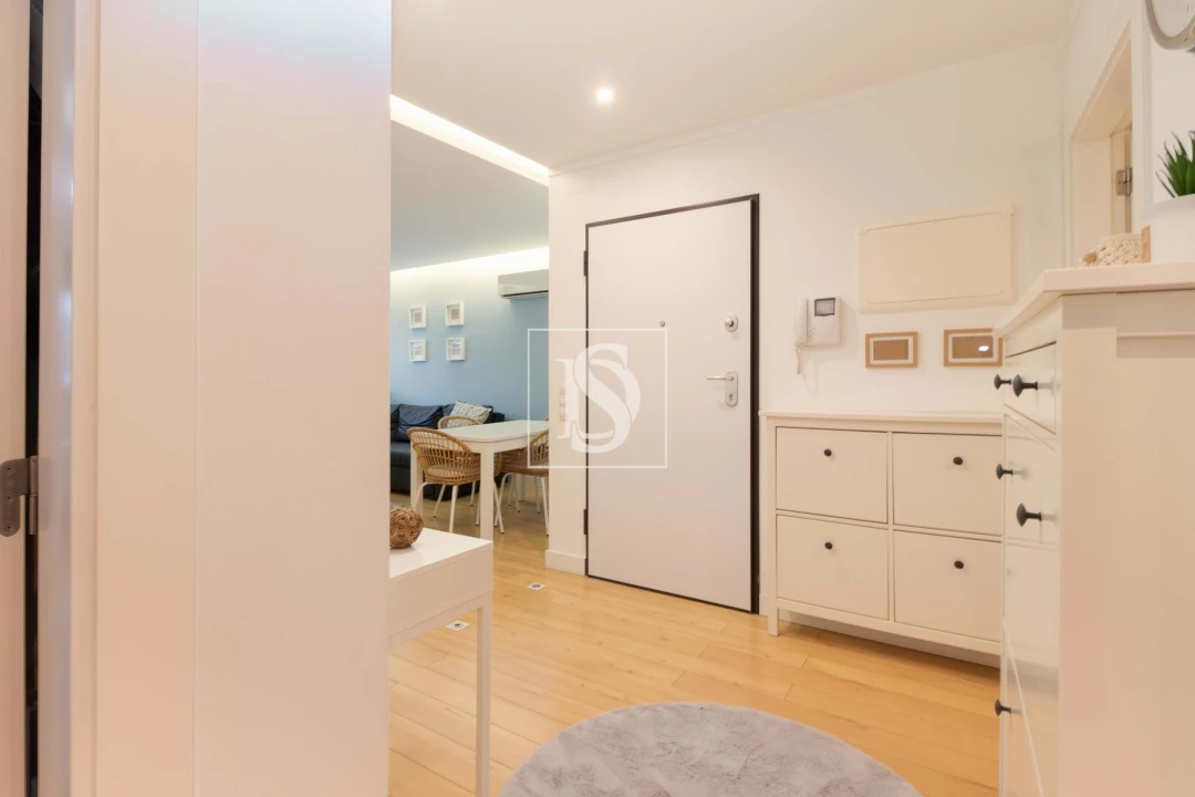 Apartamento T2 para Venda em Santo Antonio da Charneca Foto 3