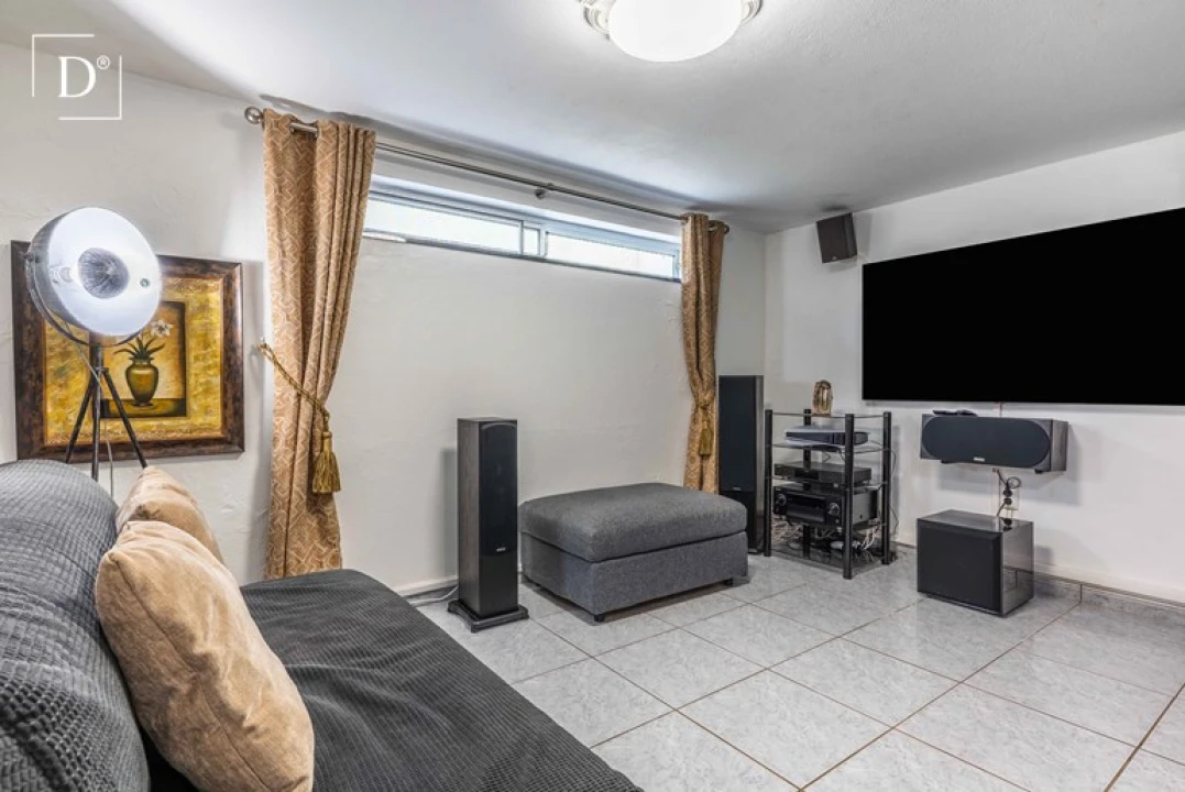 Moradia T3 para Venda em Albufeira e Olhos de Água Foto 18