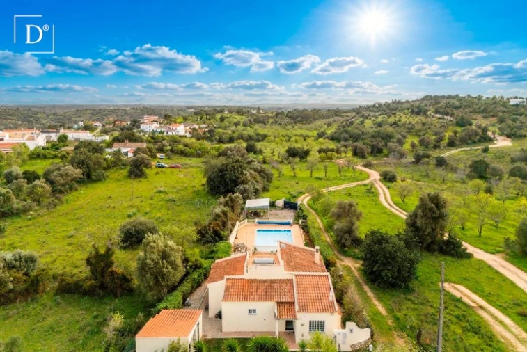 Moradia T3 para Venda em Albufeira e Olhos de Água Foto 25