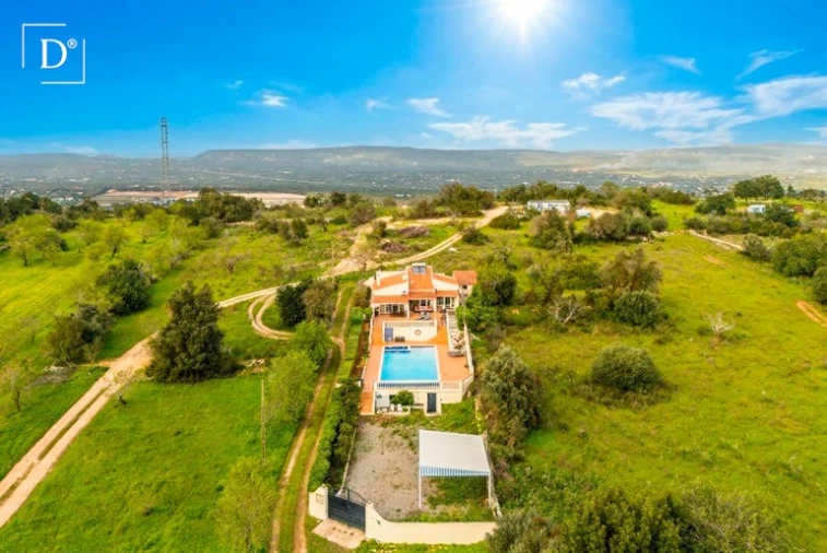 Moradia T3 para Venda em Albufeira e Olhos de Água Foto 28