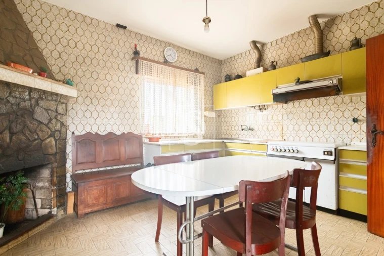 Moradia T3 para Venda em Campo Foto 6