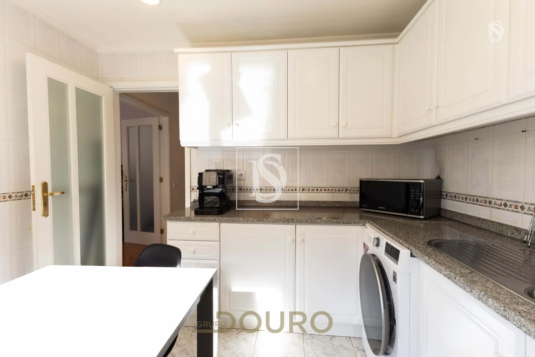 Apartamento T2 para Venda em Santa Marinha e São Pedro da Afurada Foto 13