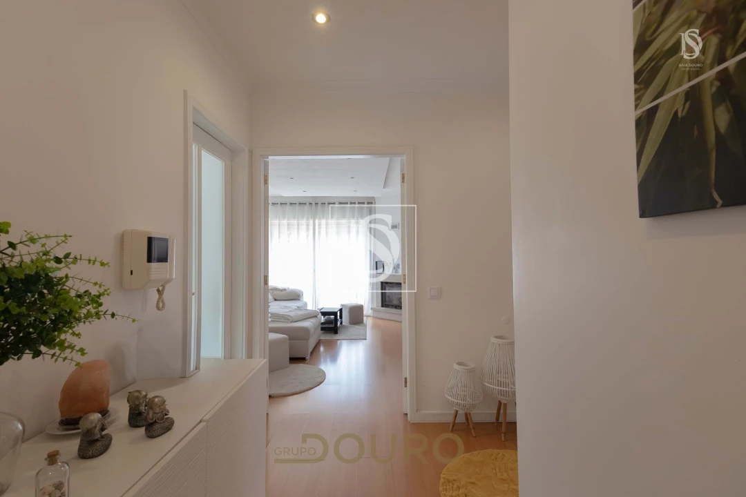 Apartamento T2 para Venda em Santa Marinha e São Pedro da Afurada Foto 3