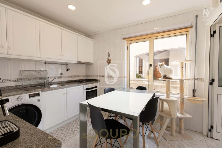 Apartamento T2 para Venda em Santa Marinha e São Pedro da Afurada Foto 11