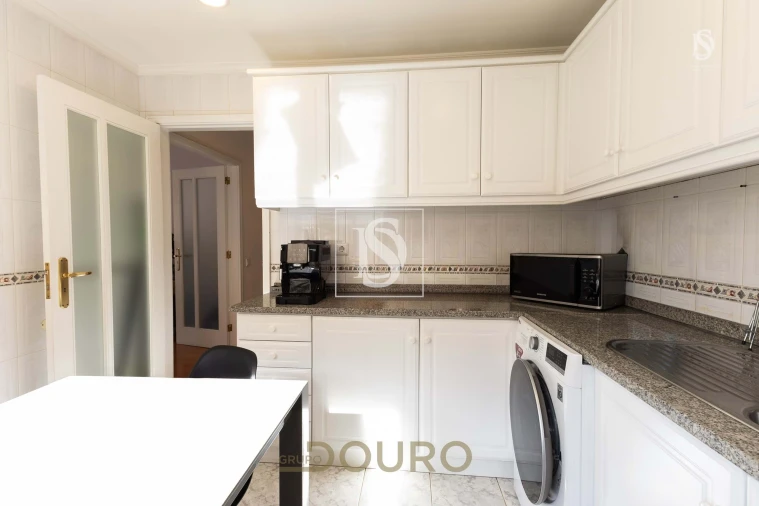 Apartamento T2 para Venda em Santa Marinha e São Pedro da Afurada Foto 13