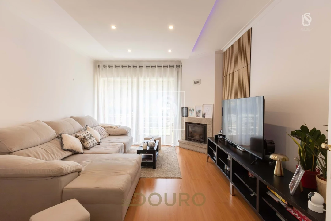 Apartamento T2 para Venda em Santa Marinha e São Pedro da Afurada Foto 5