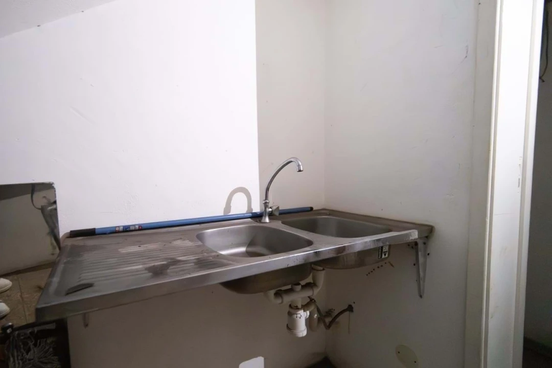 Negócio para Venda em Beato Foto 9