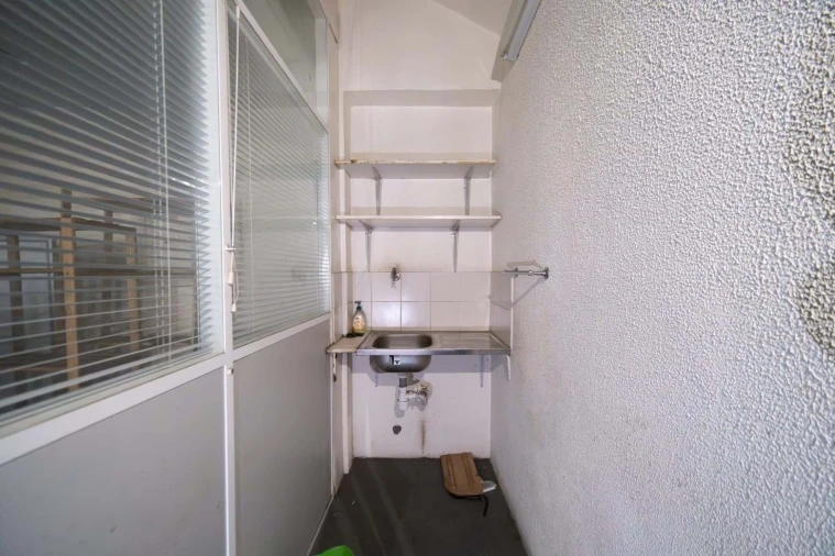 Negócio para Venda em Beato Foto 6