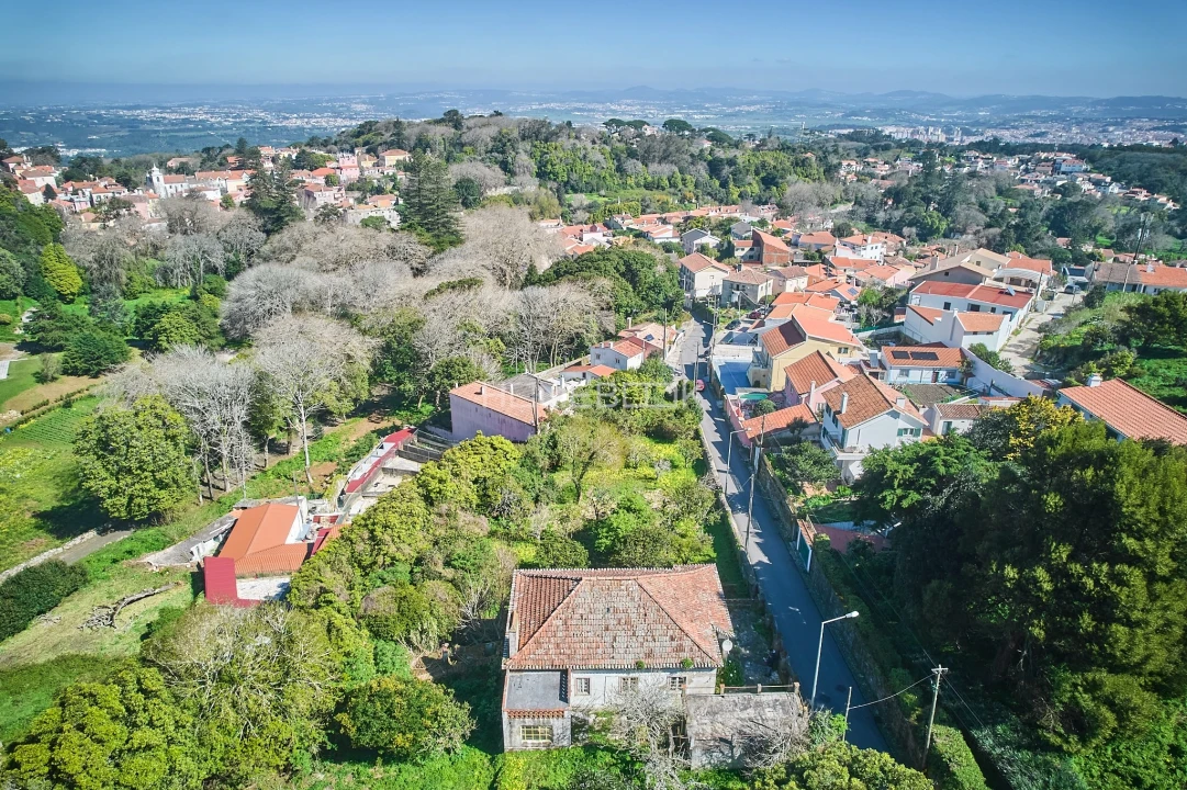 Moradia T4 para Venda em Agualva e Mira-Sintra Foto 6