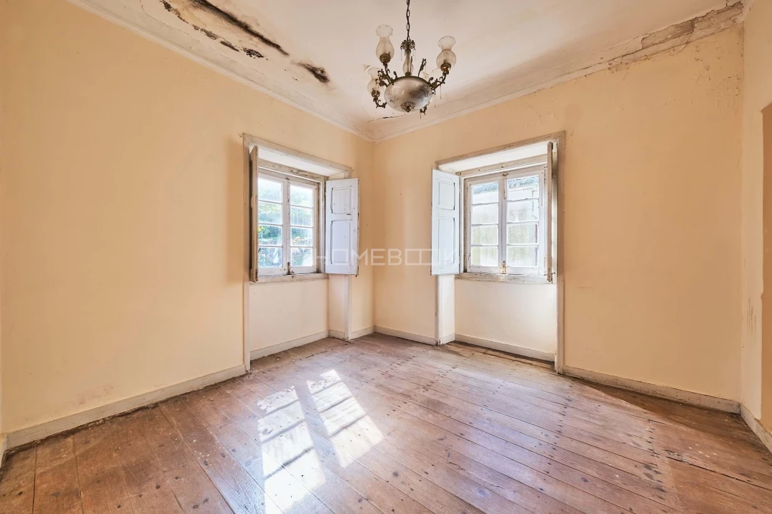 Moradia T4 para Venda em Agualva e Mira-Sintra Foto 9