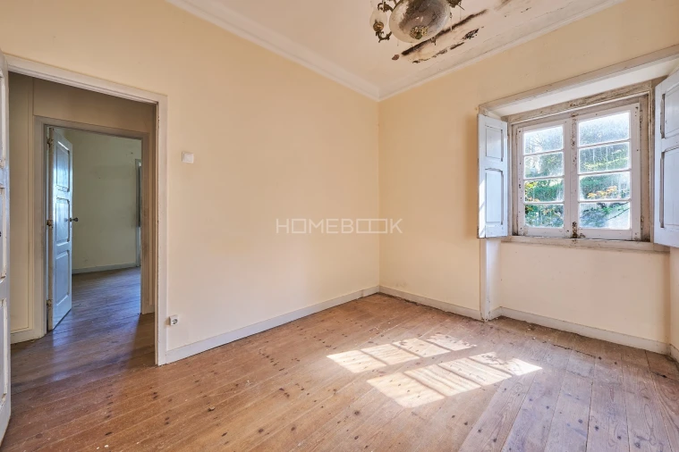 Moradia T4 para Venda em Agualva e Mira-Sintra Foto 10