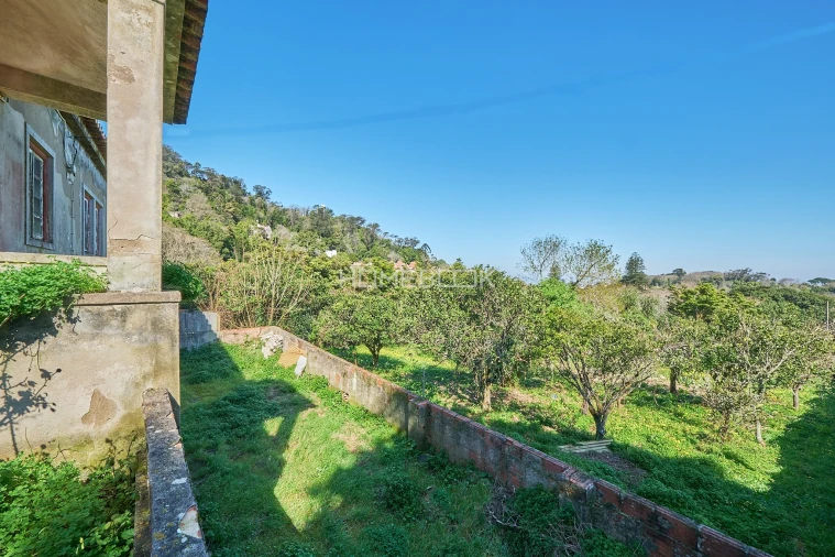 Moradia T4 para Venda em Agualva e Mira-Sintra Foto 32