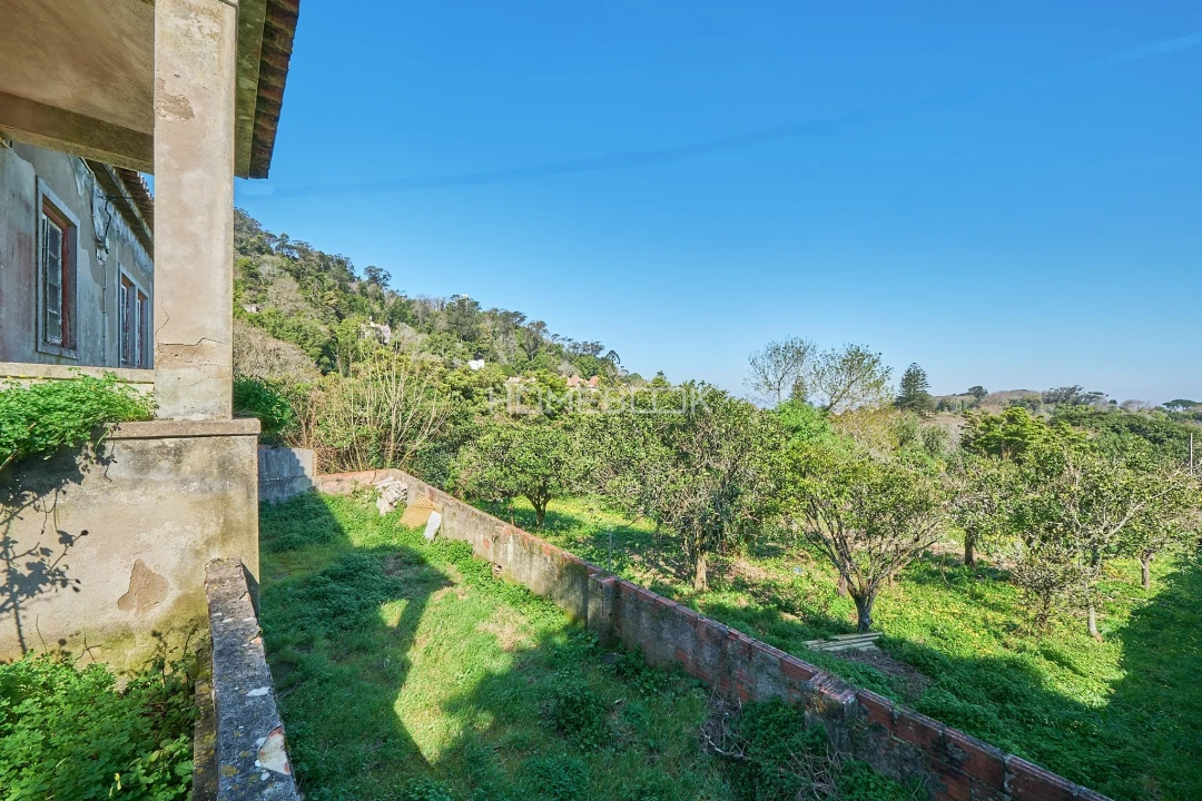 Moradia T4 para Venda em Agualva e Mira-Sintra Foto 32