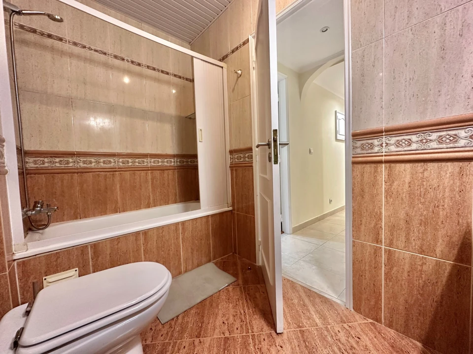 Apartamento T2 para Venda em Barcarena Foto 11