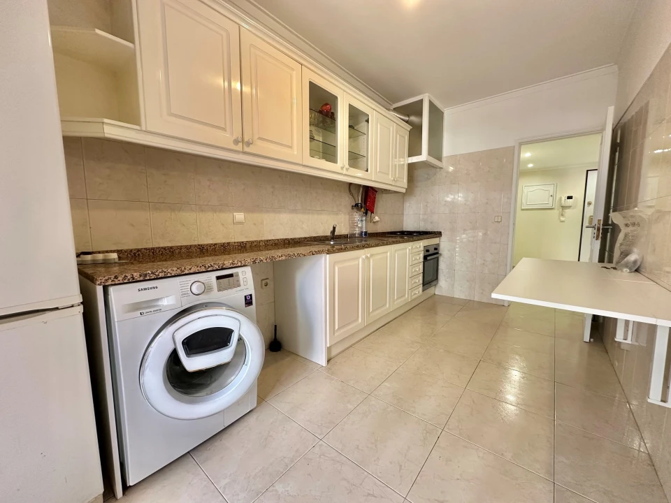 Apartamento T2 para Venda em Barcarena Foto 7