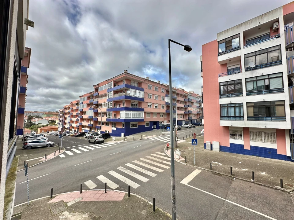 Apartamento T2 para Venda em Barcarena Foto 1