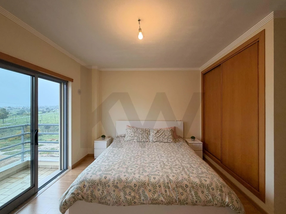 Apartamento T2 para Venda em Pechão Foto 12