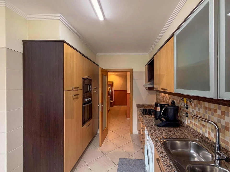 Apartamento T2 para Venda em Pechão Foto 10