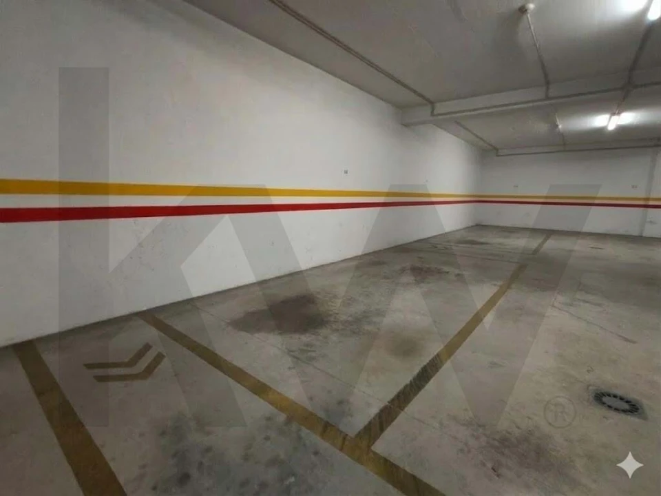 Apartamento T2 para Venda em Pechão Foto 26