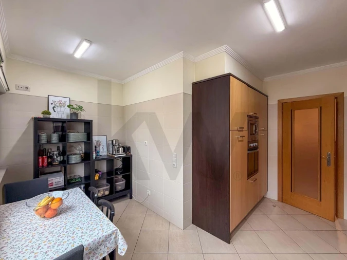 Apartamento T2 para Venda em Pechão Foto 11