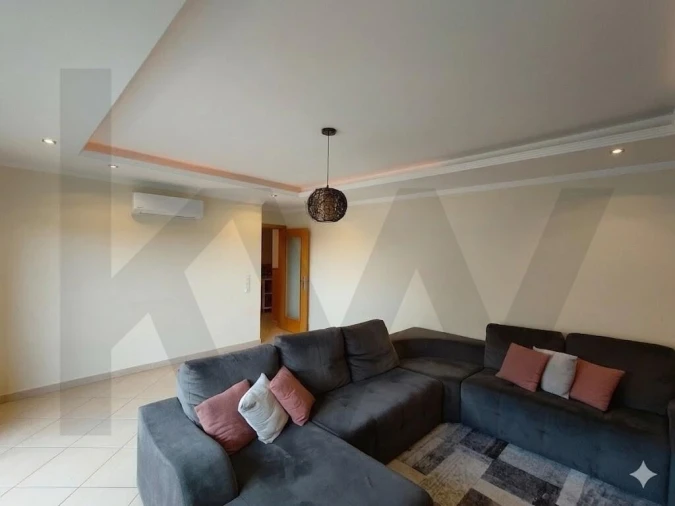 Apartamento T2 para Venda em Pechão Foto 5