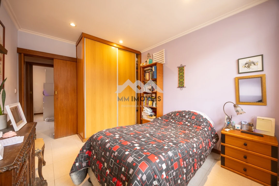 Apartamento T3 para Venda em Bonfim Foto 9