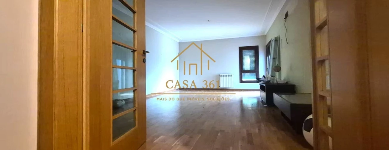 Apartamento T2 para Venda em Vila Franca de Xira Foto 5