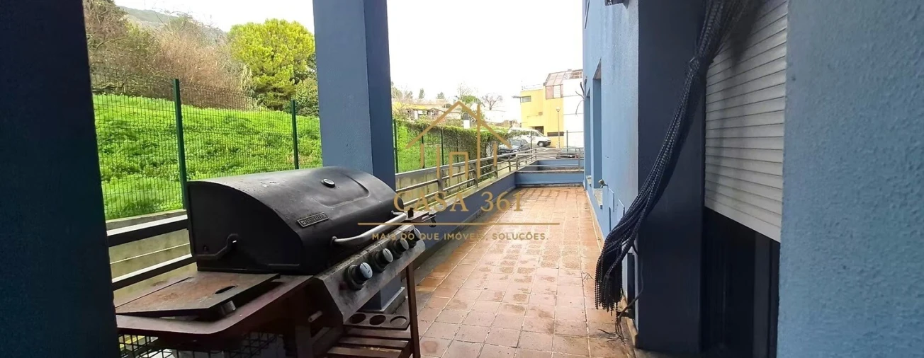 Apartamento T2 para Venda em Vila Franca de Xira Foto 6