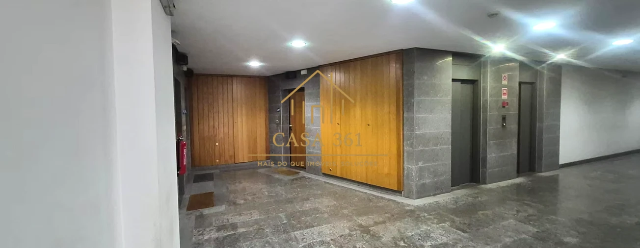 Apartamento T2 para Venda em Vila Franca de Xira Foto 3