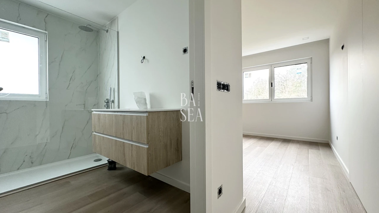 Moradia T3 para Venda em Lanhoso Foto 22