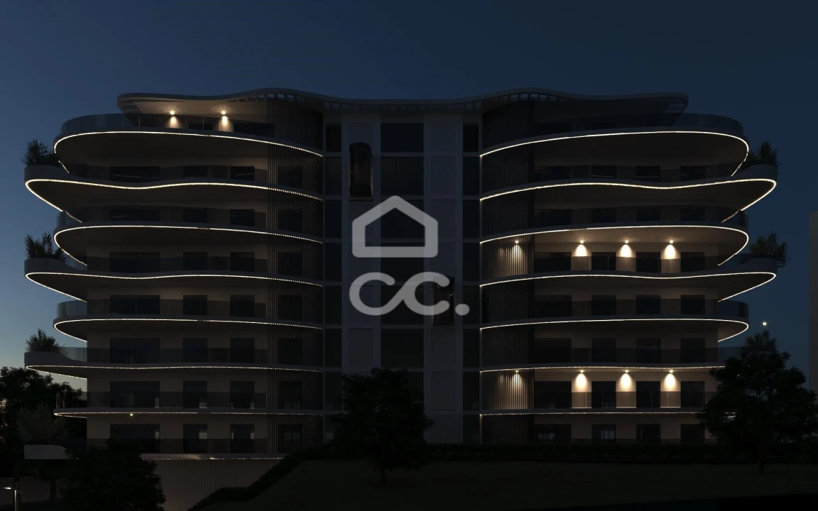 Apartamento T4 para Venda em Nogueira, Fraião e Lamaçães Foto 1