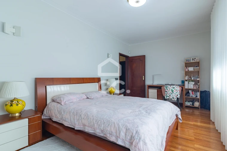 Moradia T5 para Venda em Aldoar, Foz do Douro e Nevogilde Foto 18