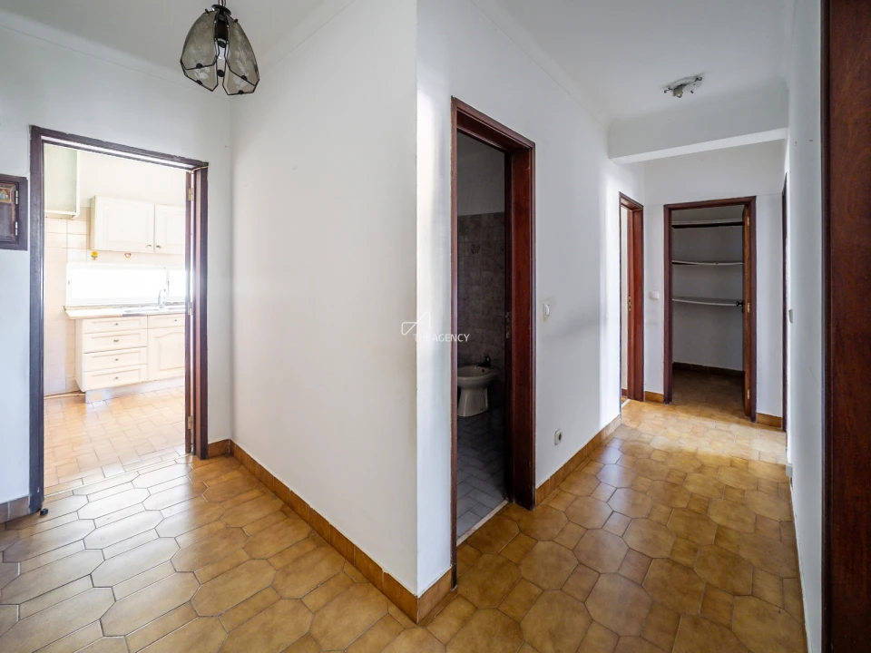 Apartamento T2 para Venda em Marvila Foto 6