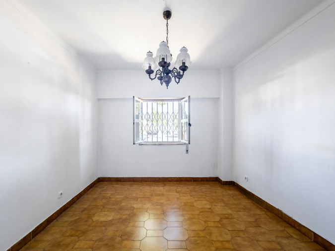 Apartamento T2 para Venda em Marvila Foto 12