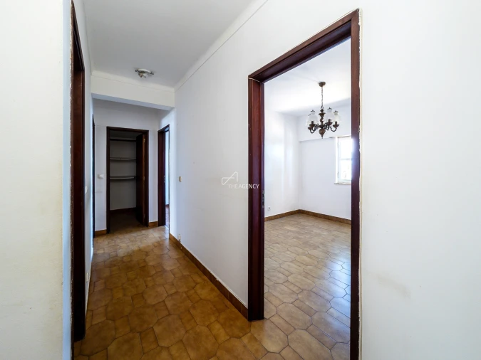 Apartamento T2 para Venda em Marvila Foto 10