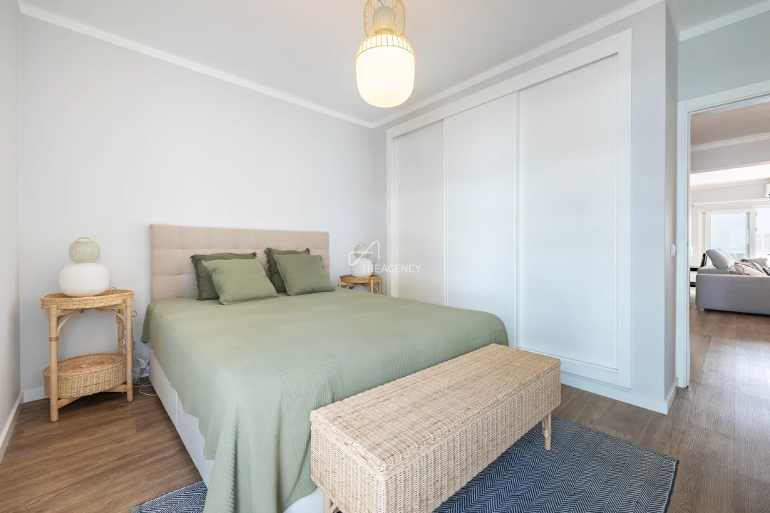 Apartamento T1 para Venda em Quarteira Foto 7