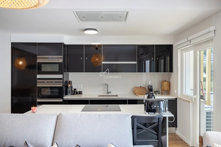 Apartamento T1 para Venda em Quarteira Foto 6